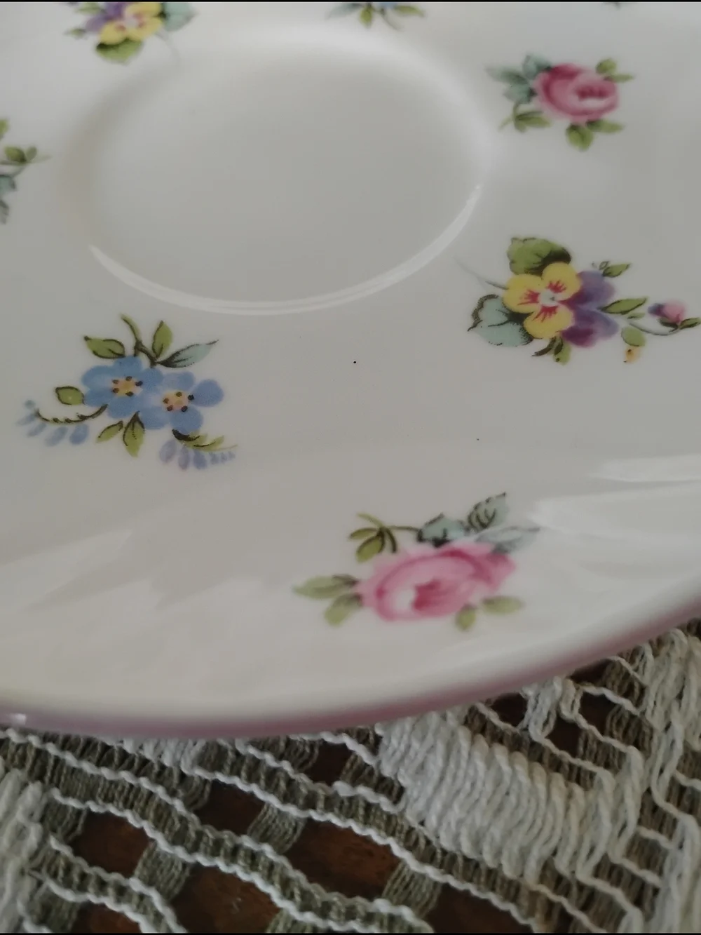Royal York Fine Bone China Teacup and Saucer Set. Floral Bouquet.